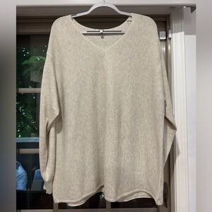 Ella Moss Cream V-Neck Sweater Soft Knit